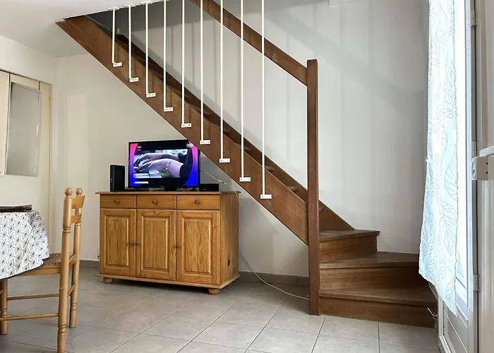 Br040-186 3 Pièces 4 Couchages Sur *