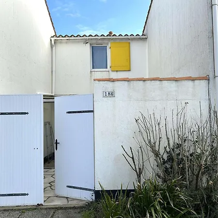 Villa Br040-186 3 Pièces 4 Couchages Sur *