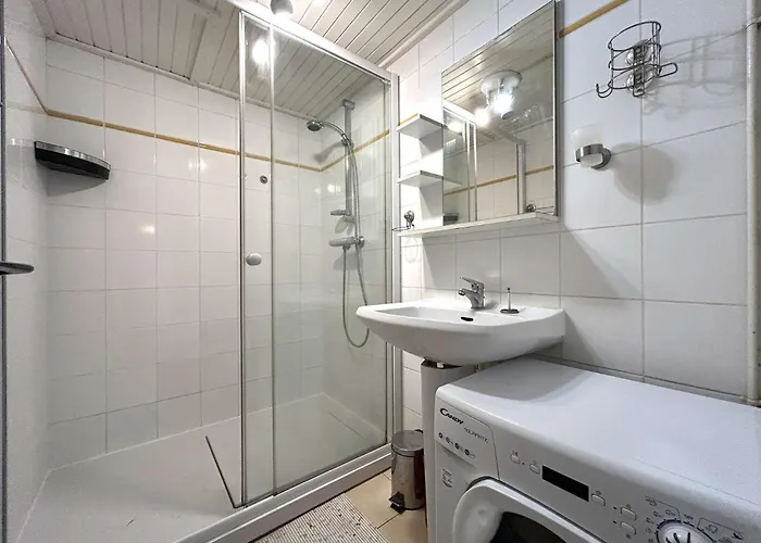 Br040-186 3 Pièces 4 Couchages Sur *